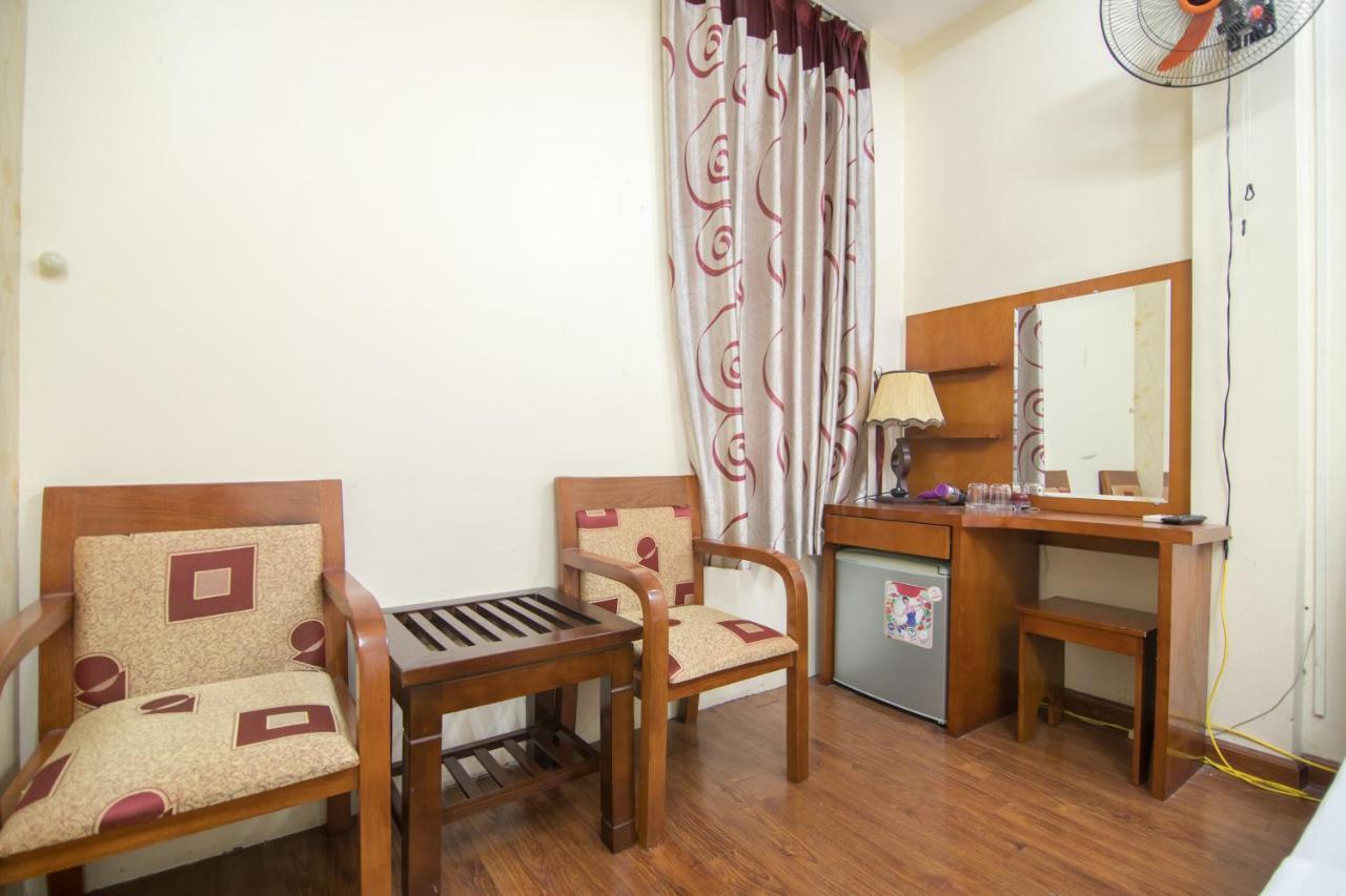 Reddoorz Near Hanoi Railway Station Екстериор снимка